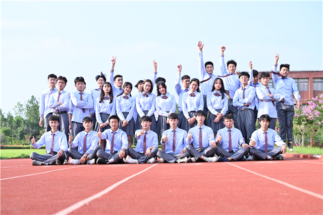 普高VS職校，2024想超越，選對學(xué)校很重要！